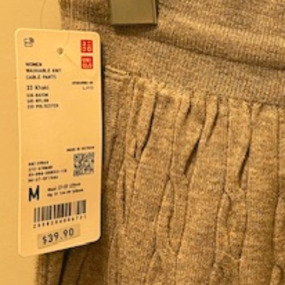 UNIQLO Two-Piece Cable Knit Pant/Sweater Hoodie Set - BEIGE - MED - NWT - Picture 8 of 16